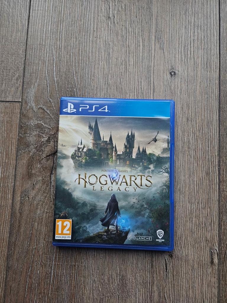Hogwarts legacy ps4, Spelcomputers en Games, Games | Sony PlayStation 4, Avontuur en Actie, 1 speler, Ophalen of Verzenden, Zo goed als nieuw