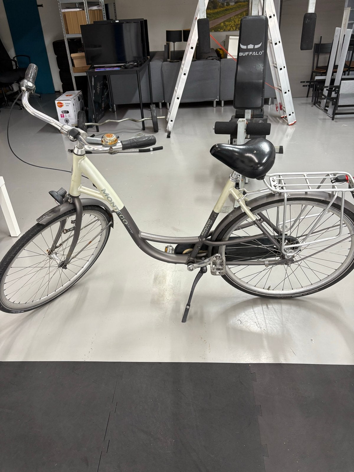 Montego damesfiets met lage instap en bagagedrager, Fietsen en Brommers, Fietsen | Dames | Damesfietsen, 50 tot 53 cm, Trommelrem