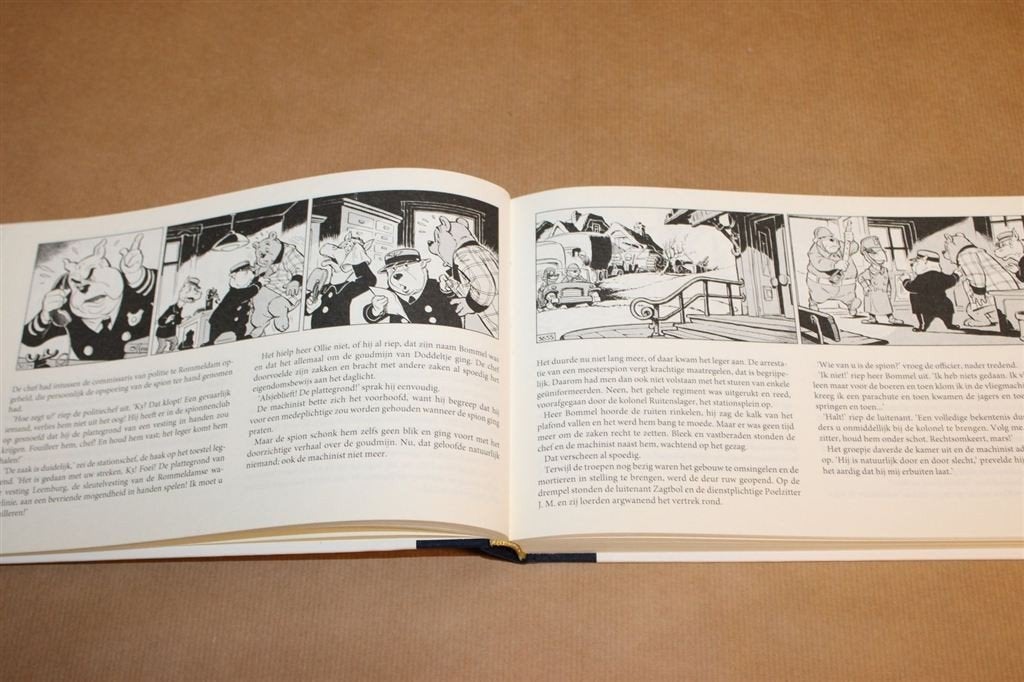 Het is Alles Hupsafladder — Marten Toonder, dl. 25, Boeken, Eén stripboek, Ophalen of Verzenden, Gelezen
