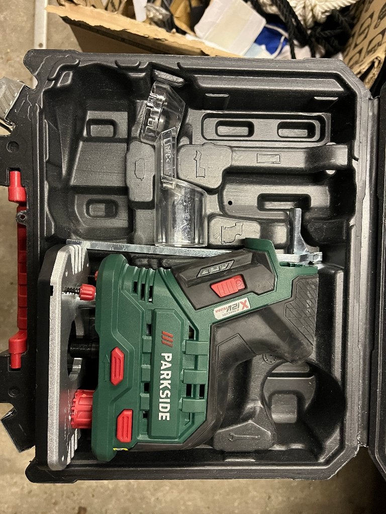 bovenfrees 12v parkside, Ophalen of Verzenden, Bovenfrees, Elektrisch, Parkside