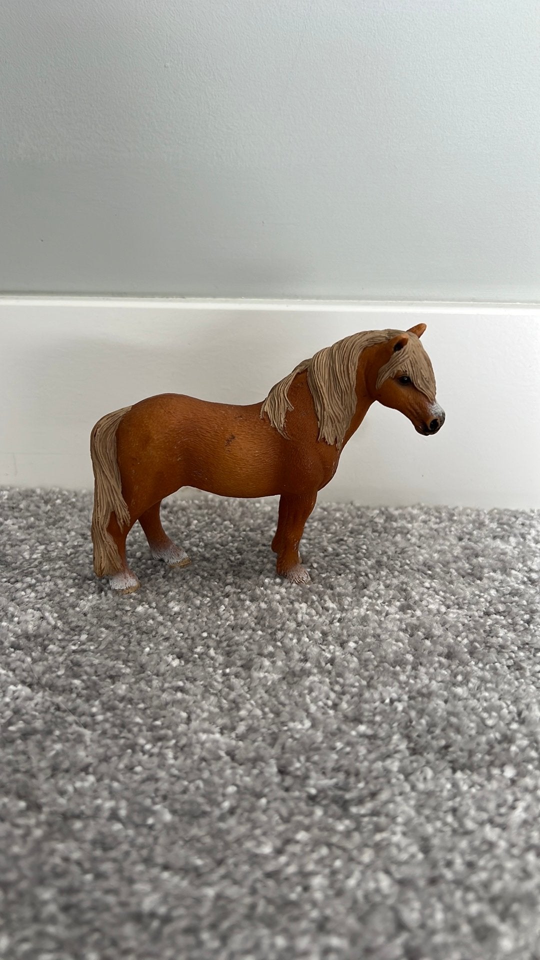 Schleich pony, Ophalen of Verzenden, Zo goed als nieuw, Paard, Beeldje of Figuurtje