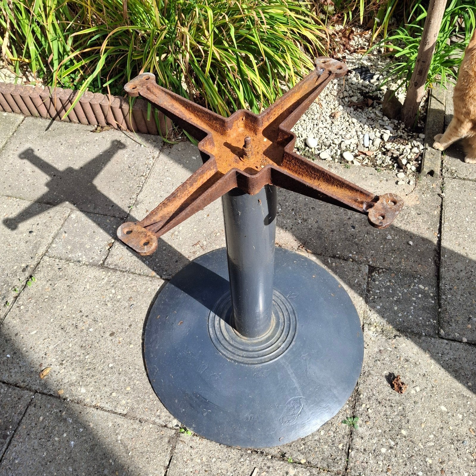 metalen/staal/ ijzer onderstel., Tuin en Terras, Ophalen, Gebruikt, Minder dan 1 meter, Parasolvoet