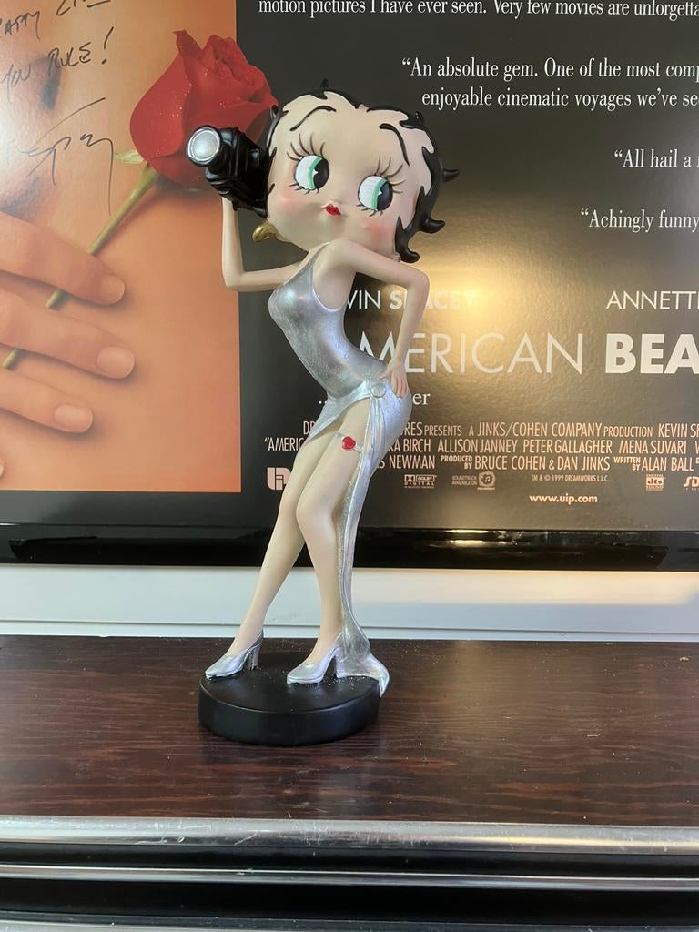 Betty Boop beeld nieuw, handgeschilderd, Verzamelen, Beelden en Beeldjes, Ophalen of Verzenden, Nieuw, Mens