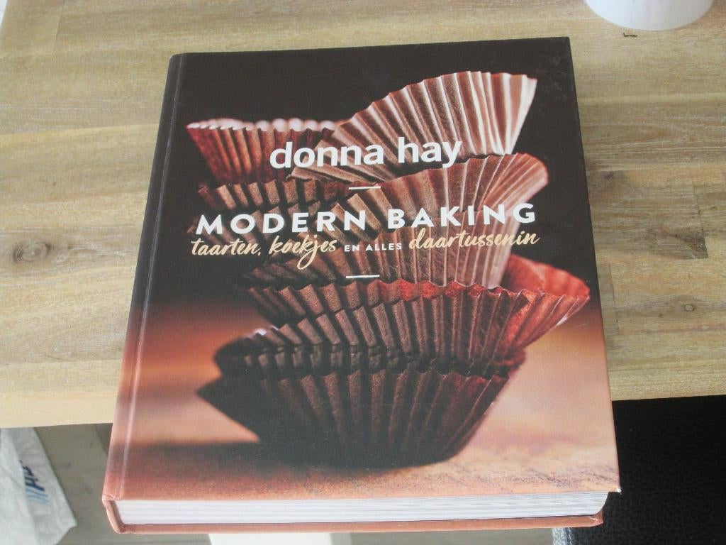 Donna Hay moderne baking, Boeken, Kookboeken, Ophalen of Verzenden, Nieuw