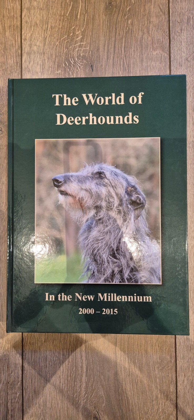 The World of Deerhounds in the New Millennium 2000-2015, Ophalen of Verzenden, Zo goed als nieuw, Honden, Kay Barret