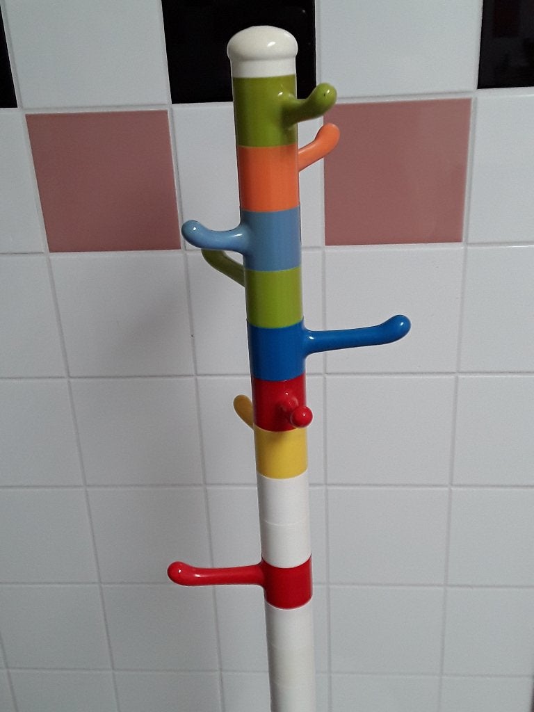 kinderkapstok. IKEA KROKIG, Huis en Inrichting, Ophalen, Overige materialen, 100 tot 150 cm, Zo goed als nieuw