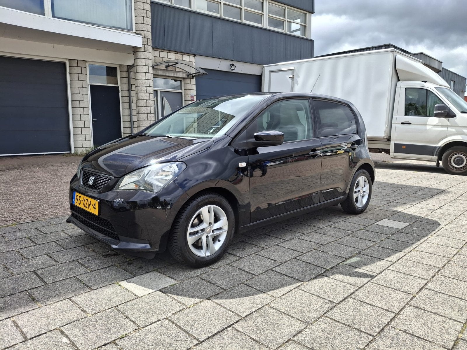 Seat Mii 1.0 44KW 2012 Zwart, Auto's, Voorwielaandrijving, 840 kg, 4 stoelen, Mii