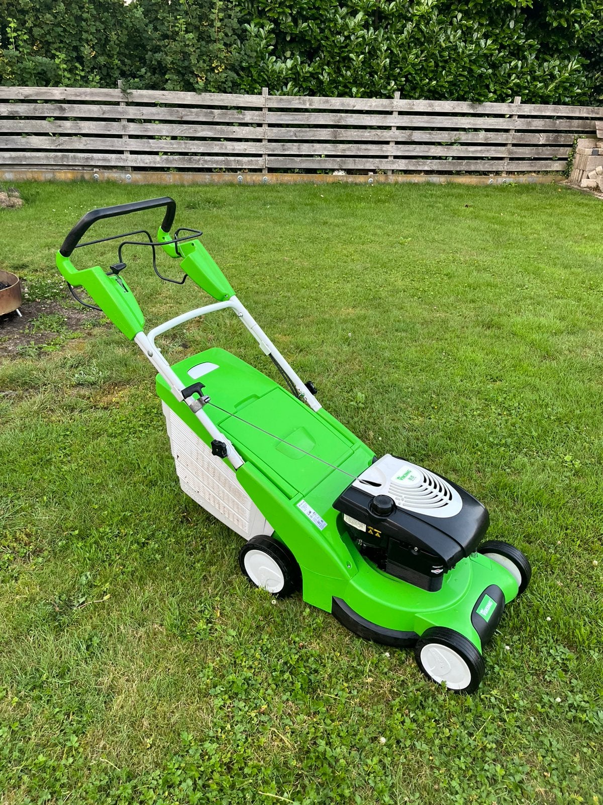 Viking grasmaaier, Tuin en Terras, Grasmaaiers, Zo goed als nieuw, 50 cm of meer, Ophalen