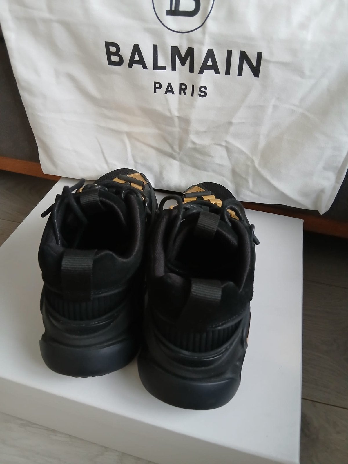 Balmain Dames Sneakers Zwart Goud, Zwart, Ophalen of Verzenden, Sneakers of Gympen, Zo goed als nieuw