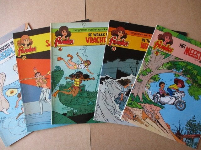 w0098 franka 25x, Meerdere stripboeken, Ophalen, Gelezen