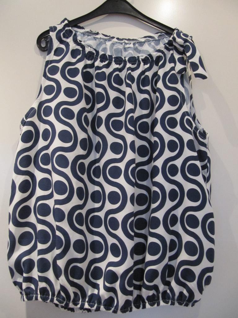 Blauw-witte top maat M, Kleding | Dames, Tops, Maat 38/40 (M), Blauw, Nieuw, Ophalen of Verzenden