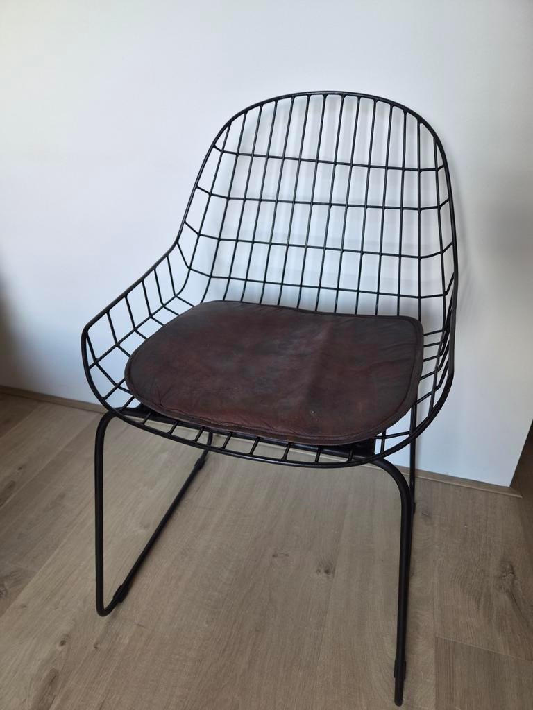 Zwarte draadstoel met leren kussen Loods 5, Gebruikt, Modern, Industrieel, Zwart, Ophalen of Verzenden