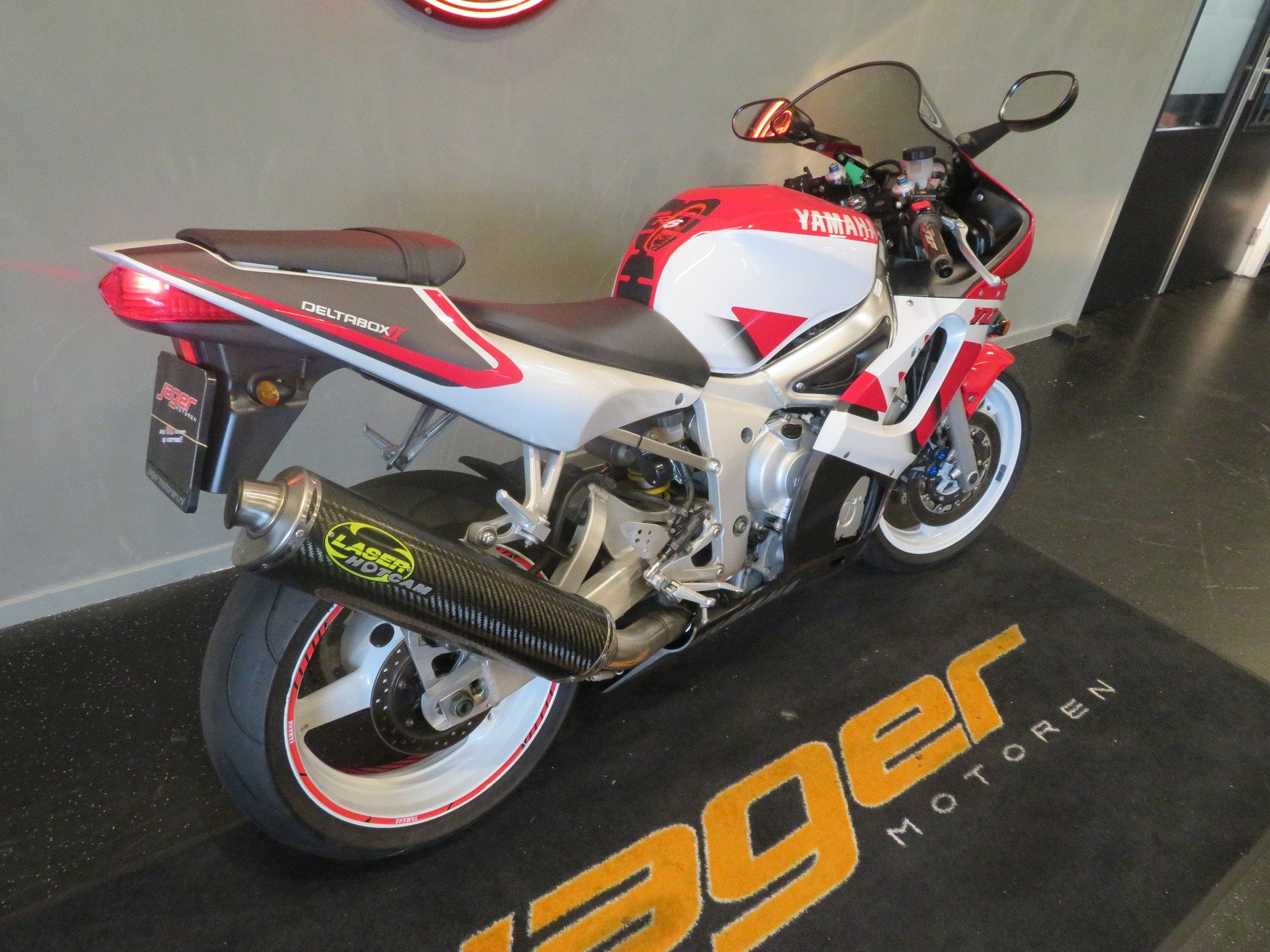 Yamaha YZF R6 PERFECTE STAAT! BOS (bj 1999), Super Sport, Gebruikt, Bedrijf