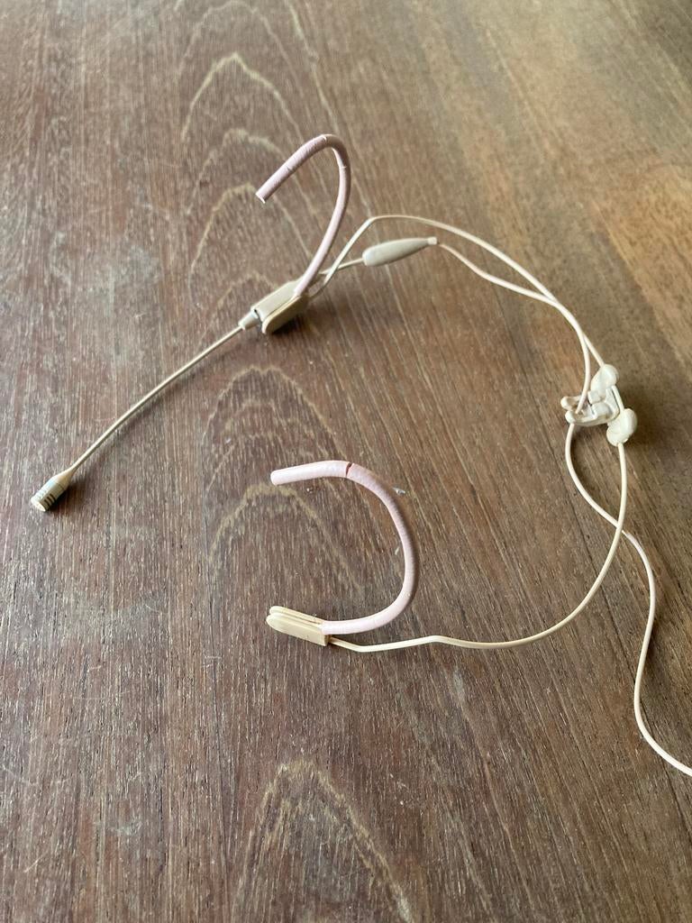 AKG HC577L beugelmicrofoon Sennheiser plug, Ophalen of Verzenden, Zo goed als nieuw, Overige typen