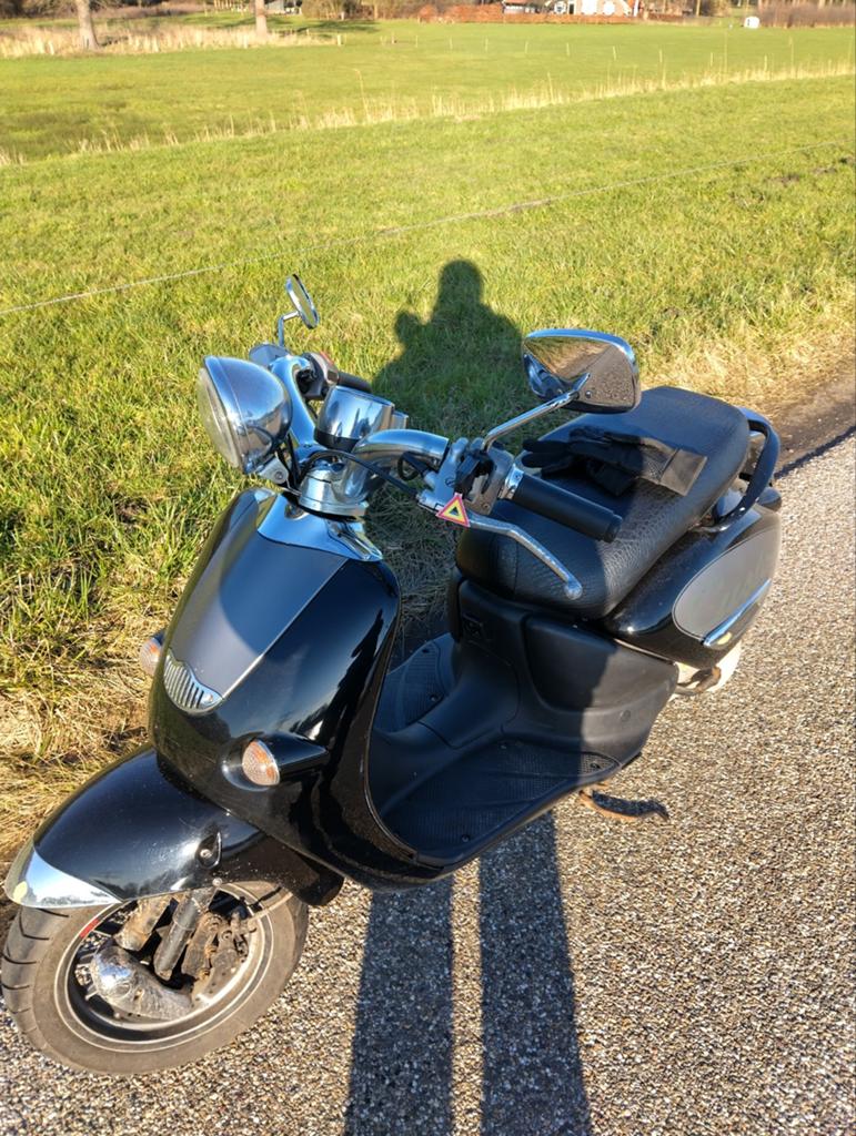 Brommer, Fietsen en Brommers, Scooters | Aprilia, Ophalen, Gebruikt, Maximaal 45 km/u, Mojito of Habana