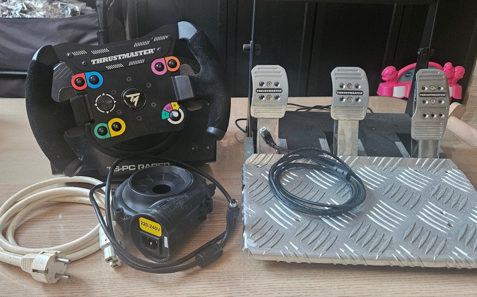 Thrustmaster TS-PC Racer racestuur met T3PA pedalen, Ophalen, Gebruikt, 1 speler, Racen en Vliegen