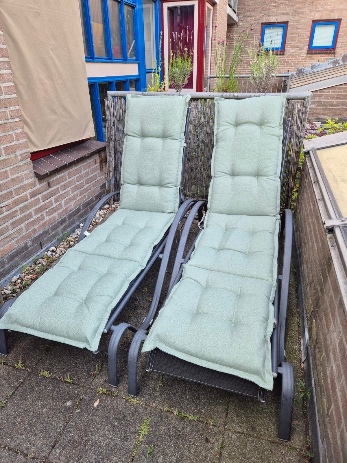 2 ligbedden met kussens, Ophalen, Zo goed als nieuw, Aluminium, Inklapbaar