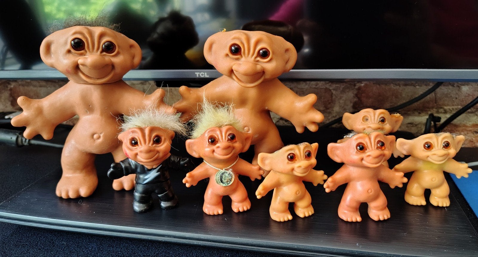 8x Dam Troll 60's need TLC, Verzamelen, Poppen, Ophalen of Verzenden, Gebruikt, Pop