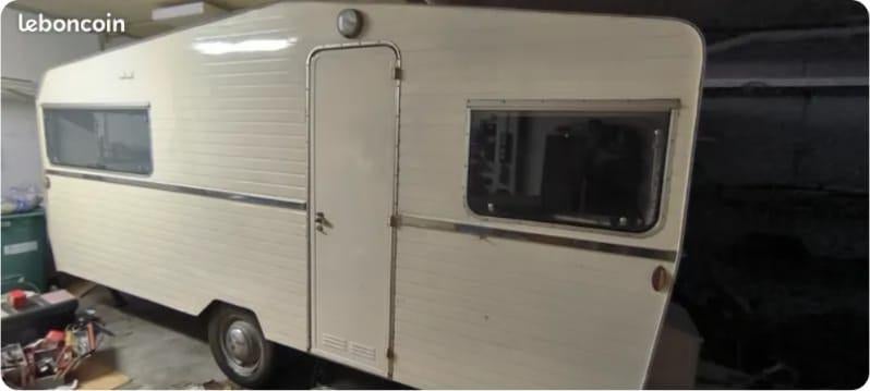 70s Caravan, Standaardzit, Sterckeman, Particulier, 5 tot 6 meter