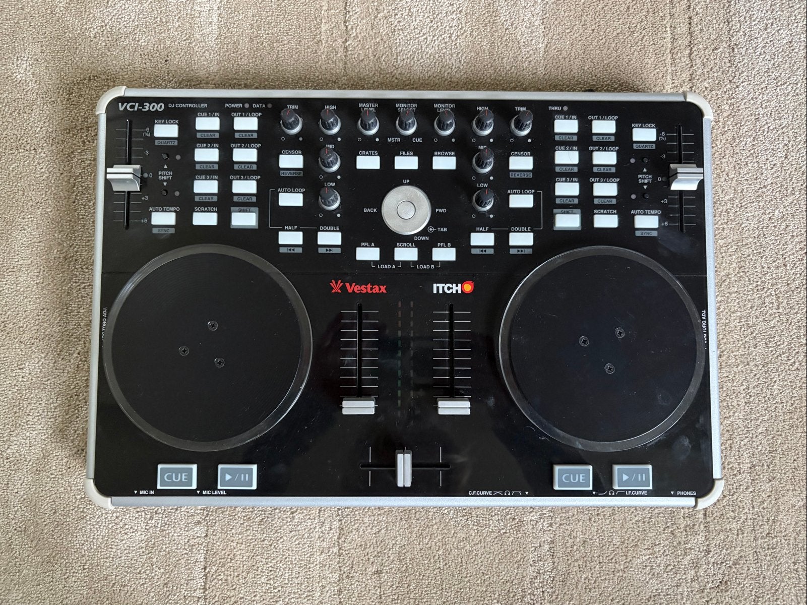 Vestax VCI-300 DJ controller, Serato ITCH, compleet met doos, Ophalen of Verzenden, Gebruikt, Dj-set, Overige merken