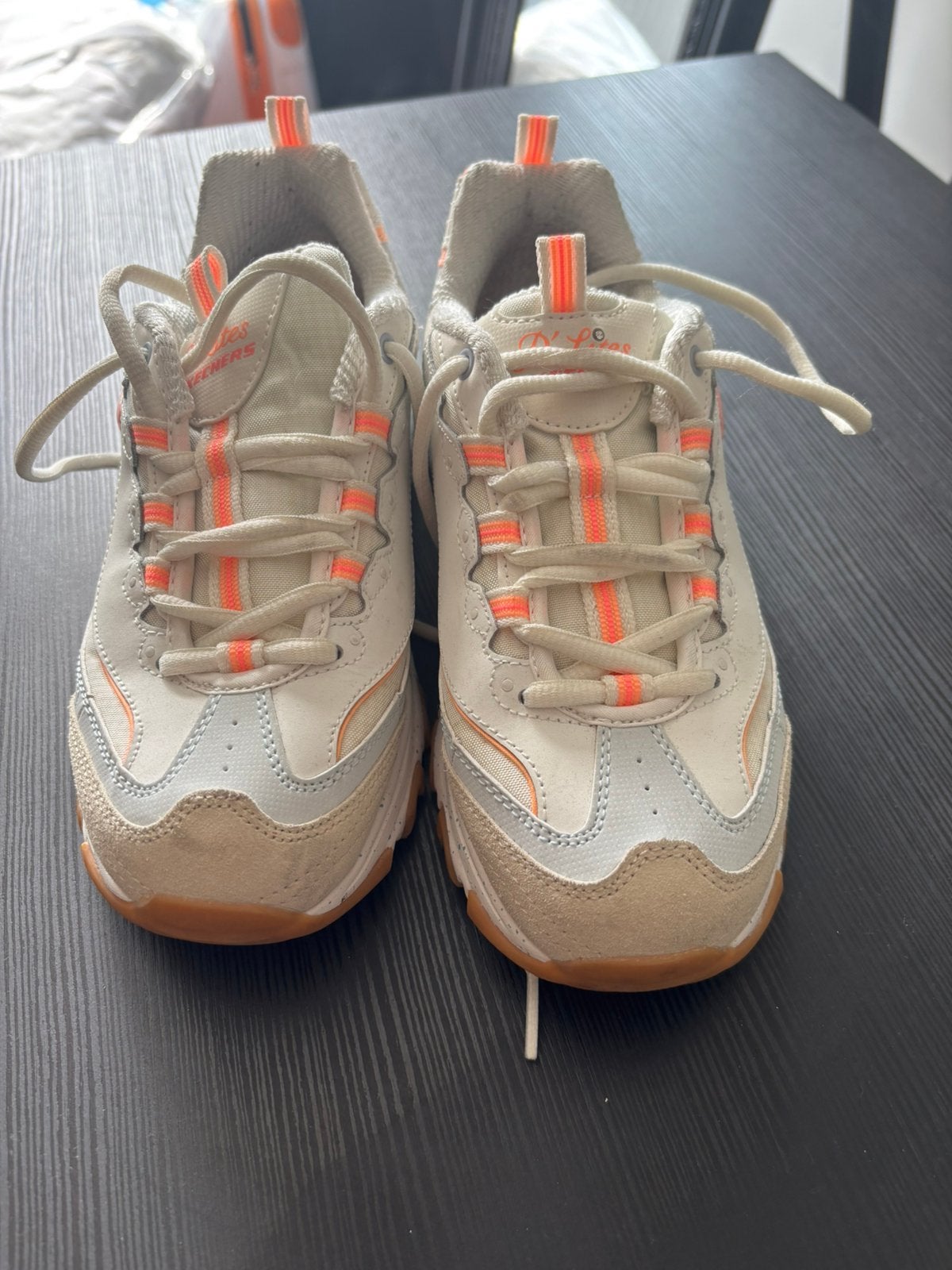 Skechers d’lites maat 37, Wit, Ophalen of Verzenden, Sneakers of Gympen, Zo goed als nieuw