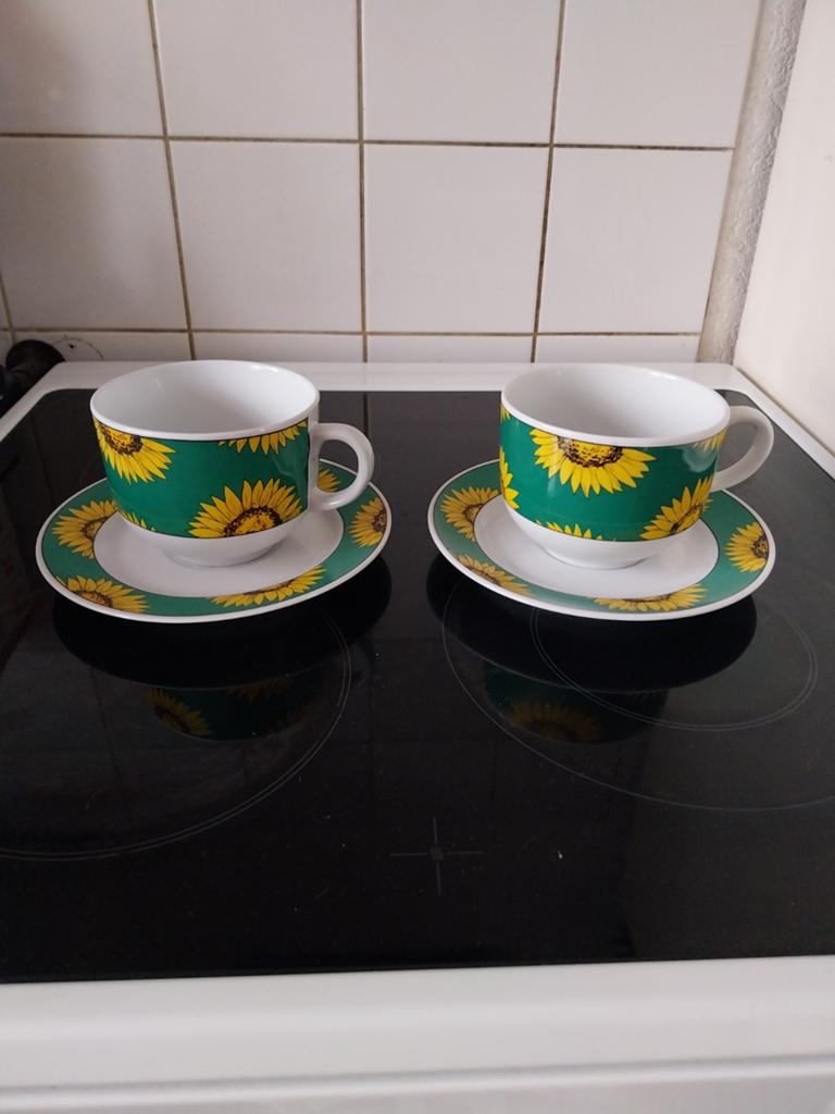 Veritable Zonnebloem Soepkoppen met Schotels - 2 Stuks, Huis en Inrichting, Ophalen of Verzenden