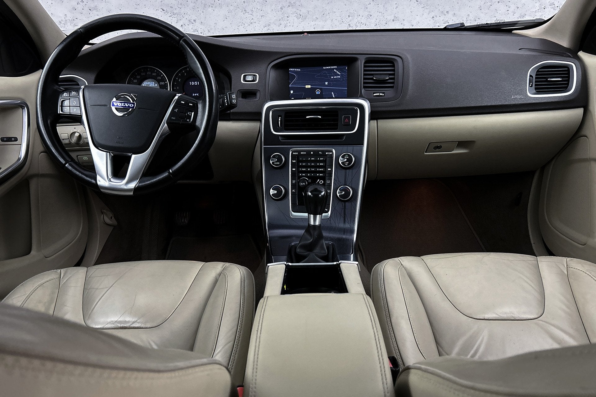 Volvo V60 1.6 T3 Ocean Race | Schuif/kanteldak | Trekhaak |, Auto's, Voorwielaandrijving, Gebruikt, Huisgarantie, 4 cilinders