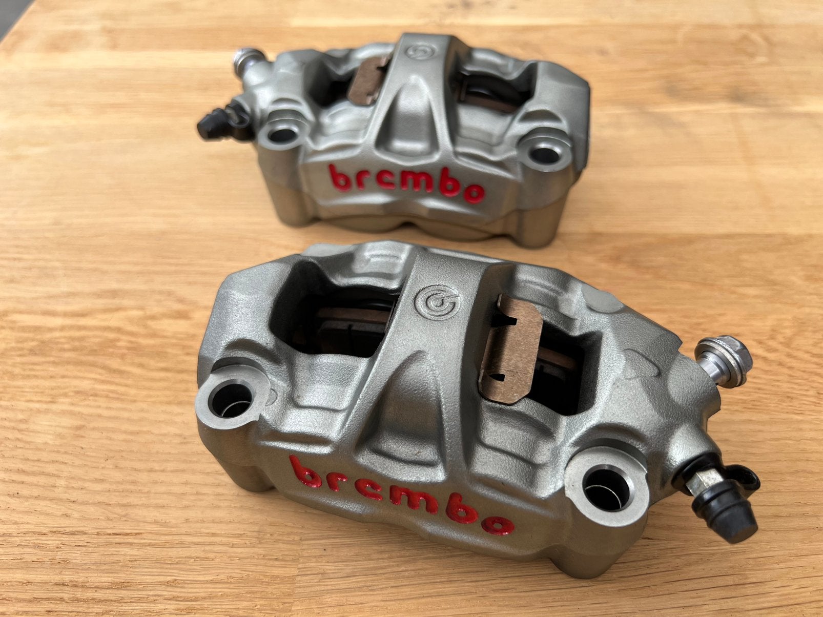 Brembo M50 radiale monoblock remklauwen 100mm, Motoren, Ophalen of Verzenden, Gereviseerd
