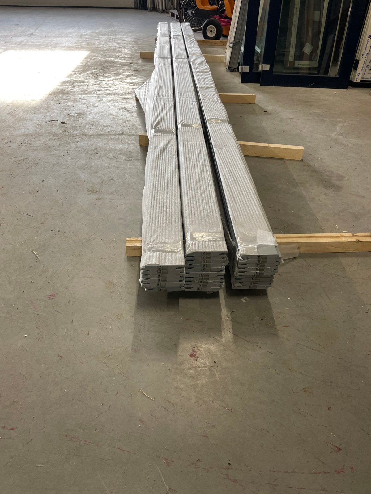 Gevelbekleding redcedar 18*127*5900, Ophalen, Zo goed als nieuw, H, Mdf