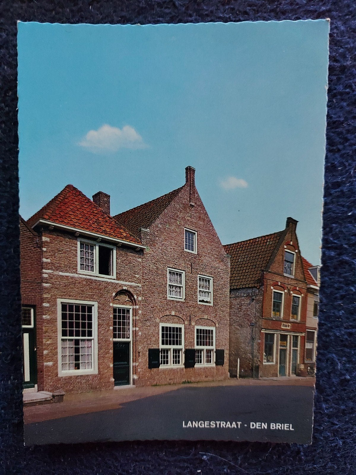 Oude Ansichtkaart Langestraat - Den Briel, Verzamelen, Ophalen of Verzenden, 1960 tot 1980, Ongelopen, Zuid-Holland