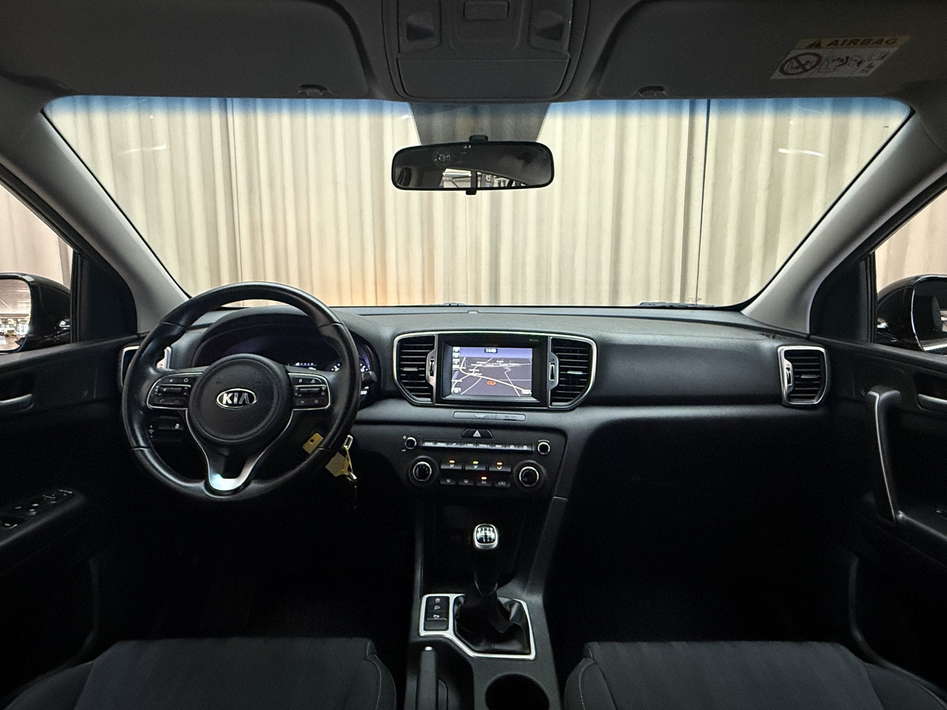 Kia Sportage 1.6 GDI ComfortLine Navigatie / Cruise / Aircon, Voorwielaandrijving, Stof, Gebruikt, Met garantie (alle)