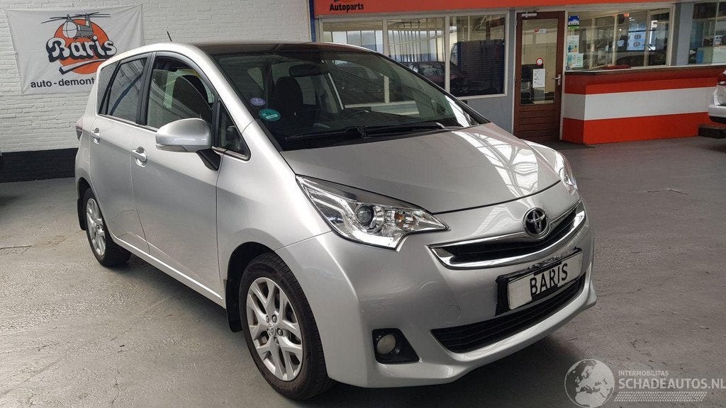 Toyota Verso-S 1.3 VVT-I AUT BENZ 5 DRS NAP.... (bj 2014), Automaat, Toyota-Allee 2 ,50858, Köln, Deutschland, Kundenbetreuung@toyota.de