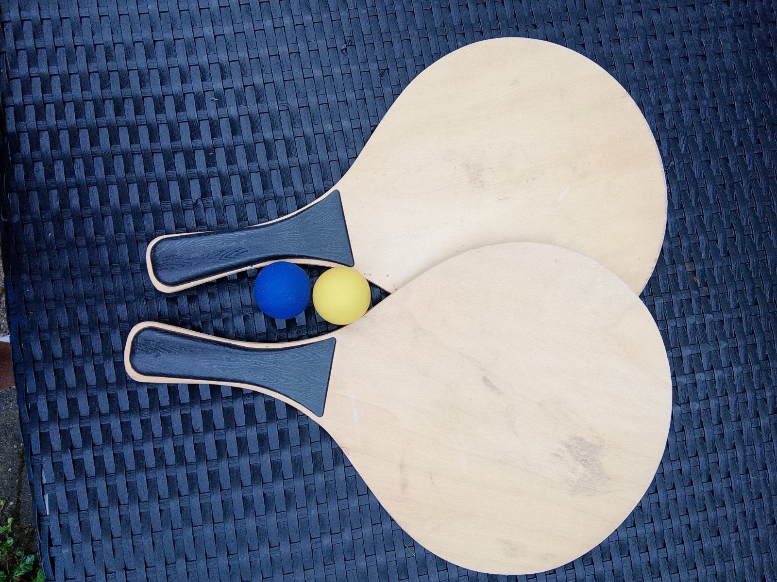 Houten strandtennis set met Ludo en schaakbord, Ophalen, Gebruikt