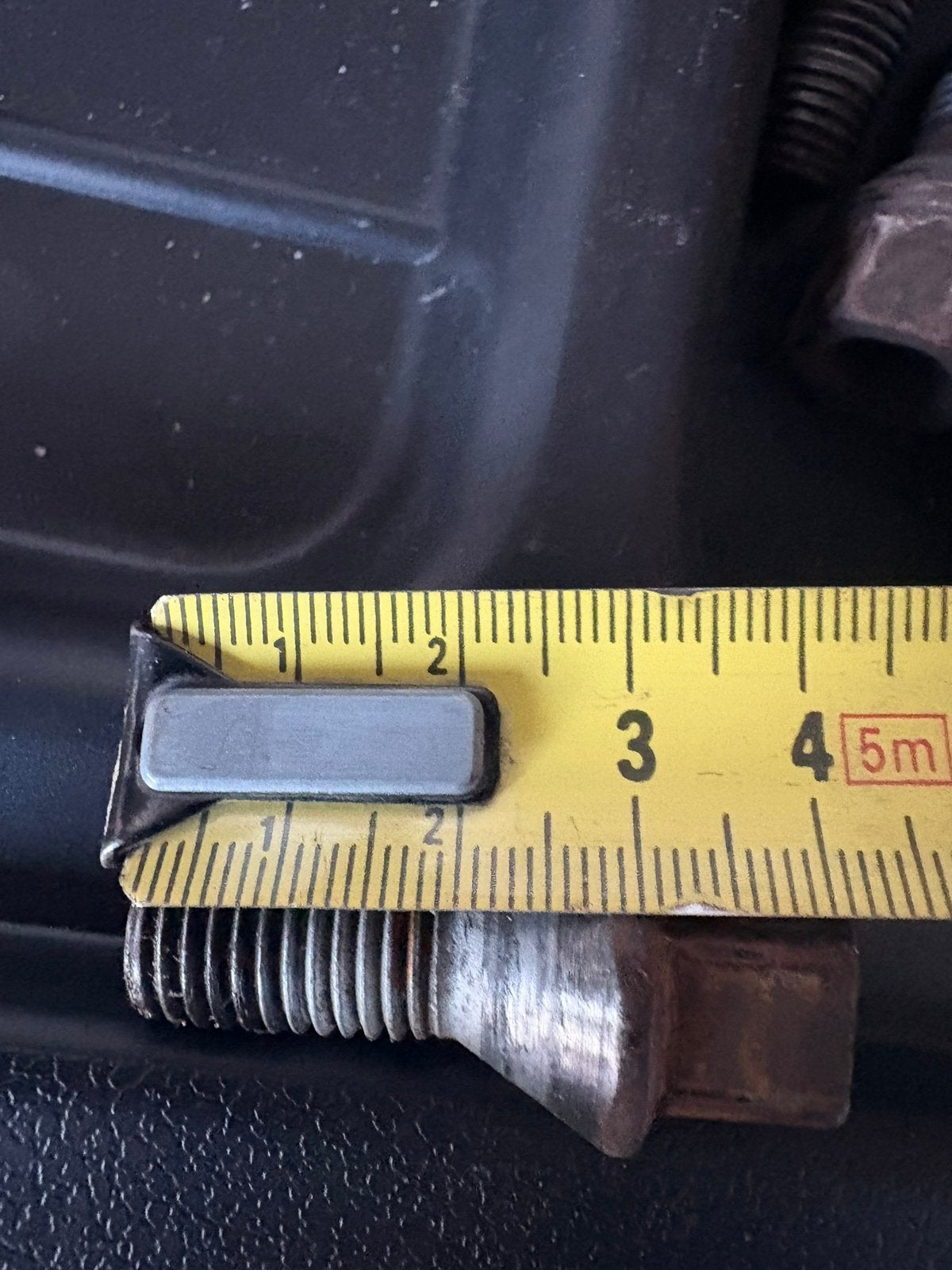 Originele peugeot 107 wielbouten. 16 stuksM12 x 1.5 4cm lang, Ophalen of Verzenden, Gebruikt
