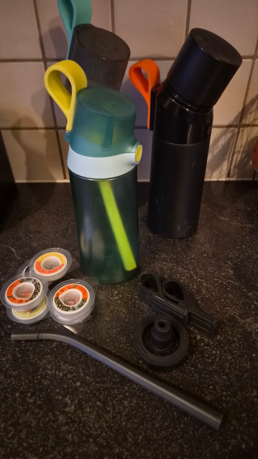 3 Air Up flessen origineel met accessoires en 6 pods, Ophalen of Verzenden