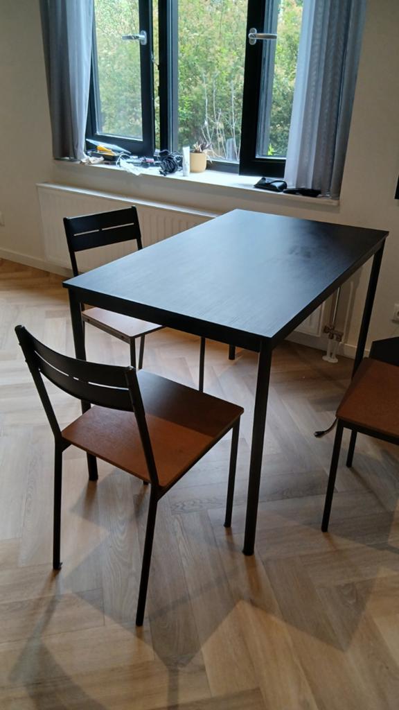 Table with 4 chairs Ikea, Huis en Inrichting, Tafels | Eettafels, Ophalen