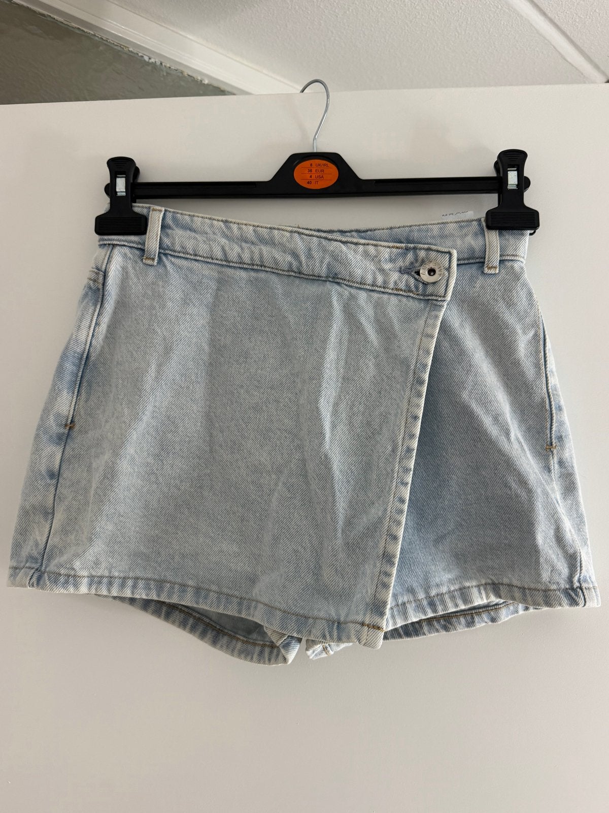 AMY & IVY spijkerrokje/shortje lichtblauw maat XS, Ophalen of Verzenden, Zo goed als nieuw, Blauw, W27 (confectie 34) of kleiner