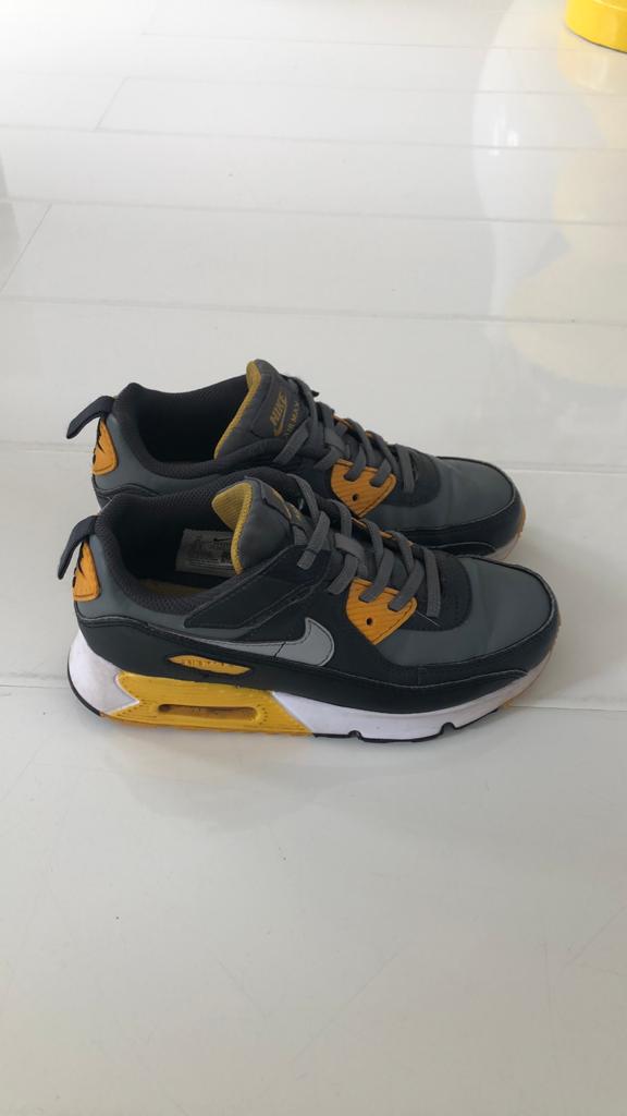 Nike air max maat 35 jongens schoen met klittenband, Ophalen, Gebruikt, Jongen, Schoenen