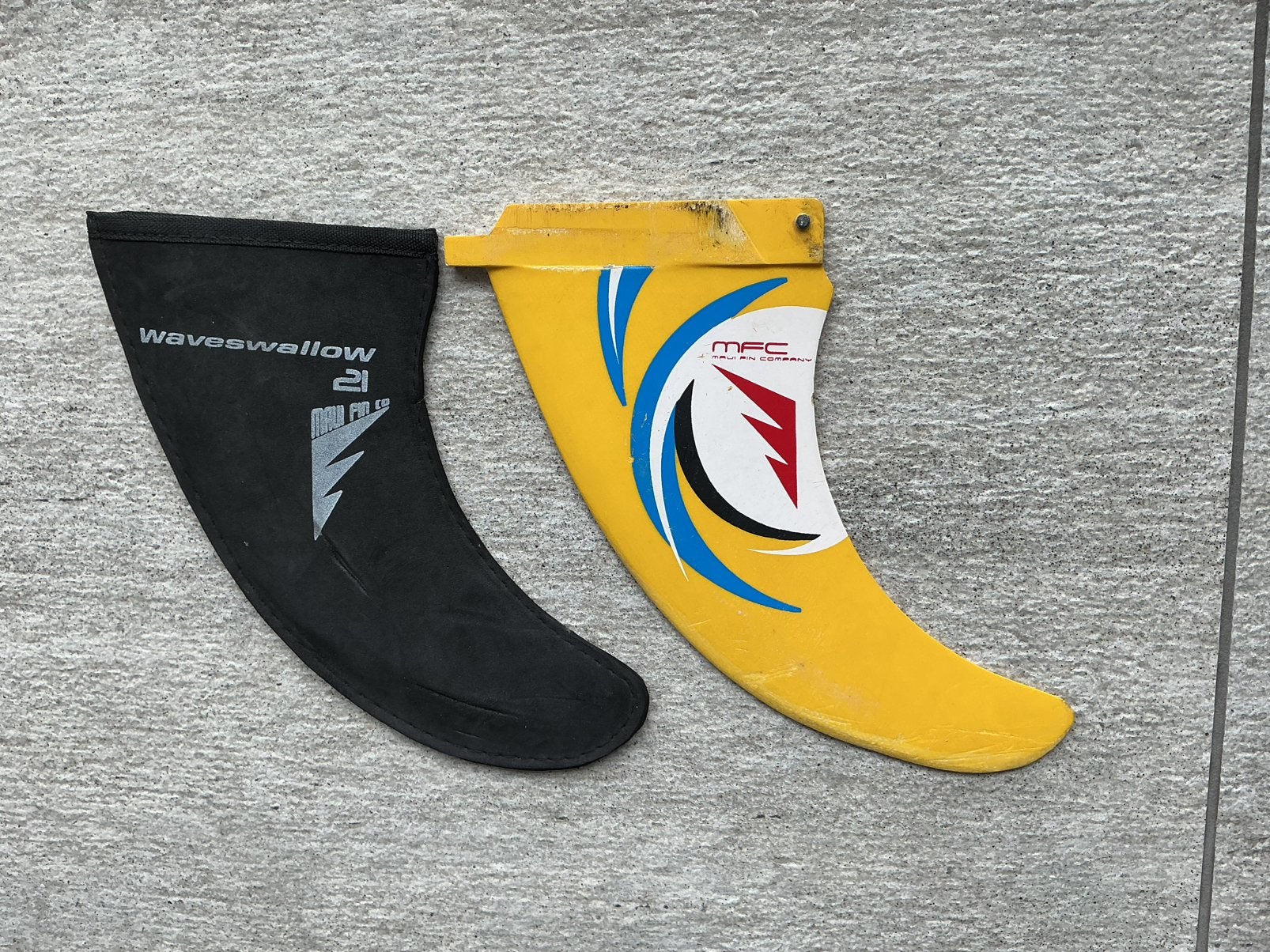 Te koop windsurfvin Waveswallow MFC 21 cm, Watersport en Boten, Windsurfen, Ophalen of Verzenden, Gebruikt, Overige typen