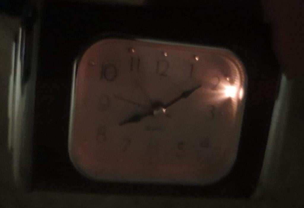 Klok met Licht en Alarm., Ophalen of Verzenden, Zo goed als nieuw