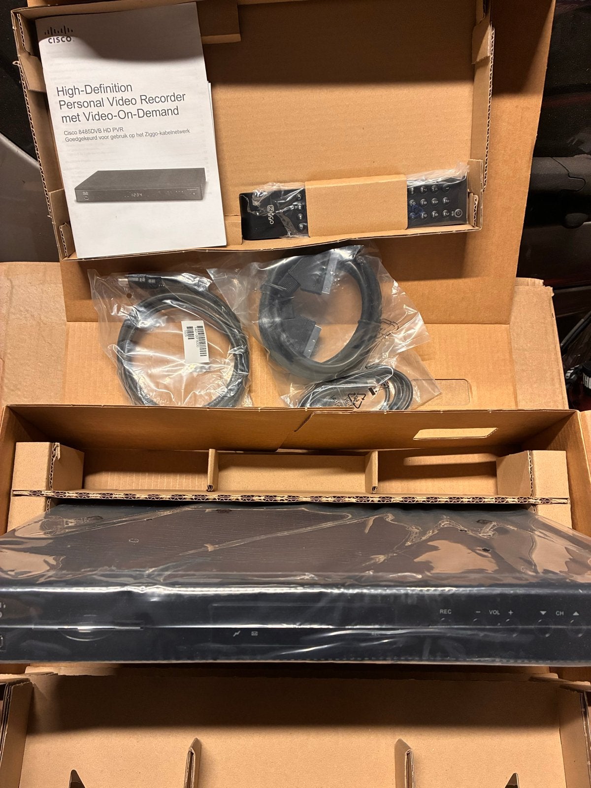 Cisco 8485DVB HD PVR - High-Definition Personal Video Record, Ophalen of Verzenden, Nieuw, Harddiskrecorder