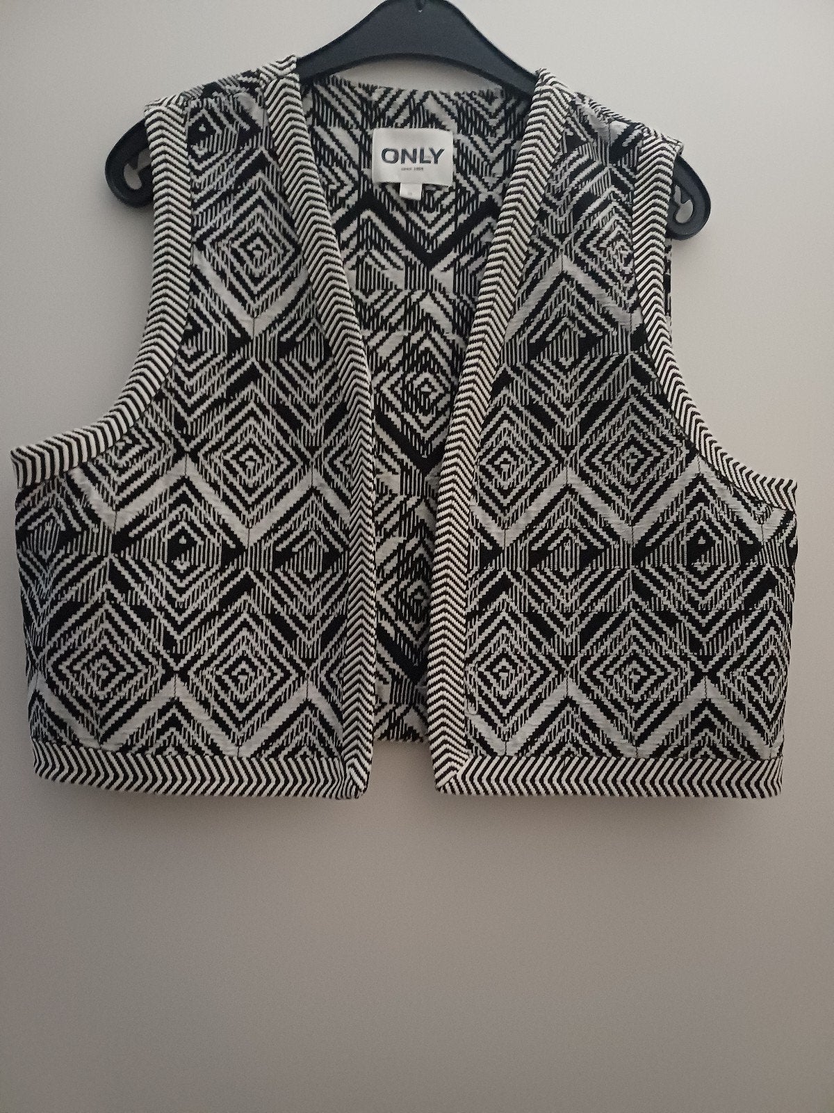 Only gilet zwart-wit patroon XL, Only, Zwart, Maat 46/48 (XL) of groter, Ophalen of Verzenden