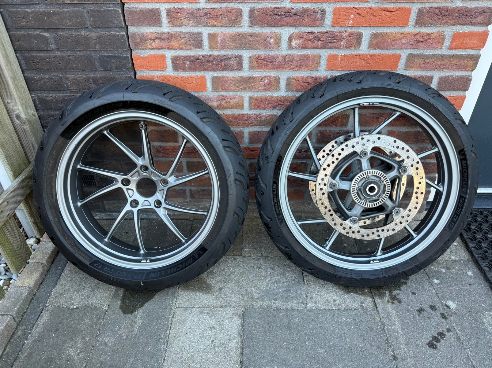 Bmw 1200/1250 GS velgen set , nagenoeg nieuwe banden., Ophalen of Verzenden