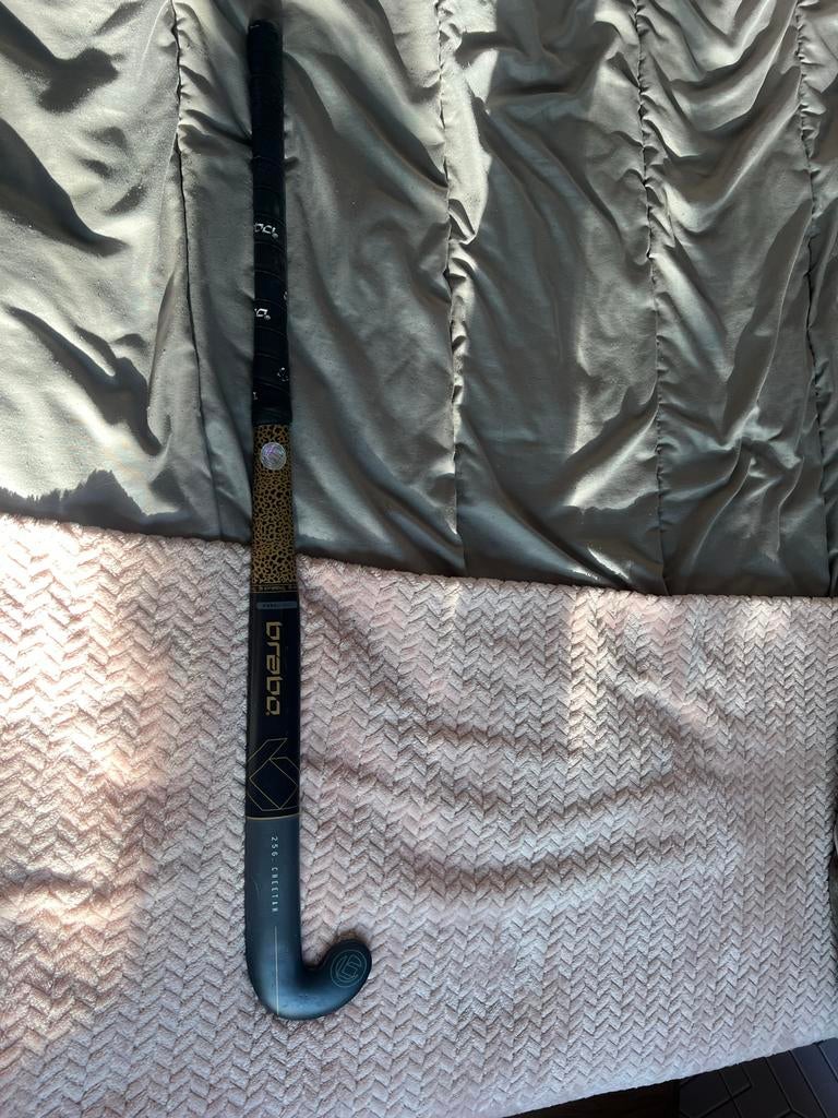 Brabo Zaalhockeystick 32 inch - Zo goed als nieuw, Sport en Fitness, Hockey, Ophalen, Zo goed als nieuw, Stick