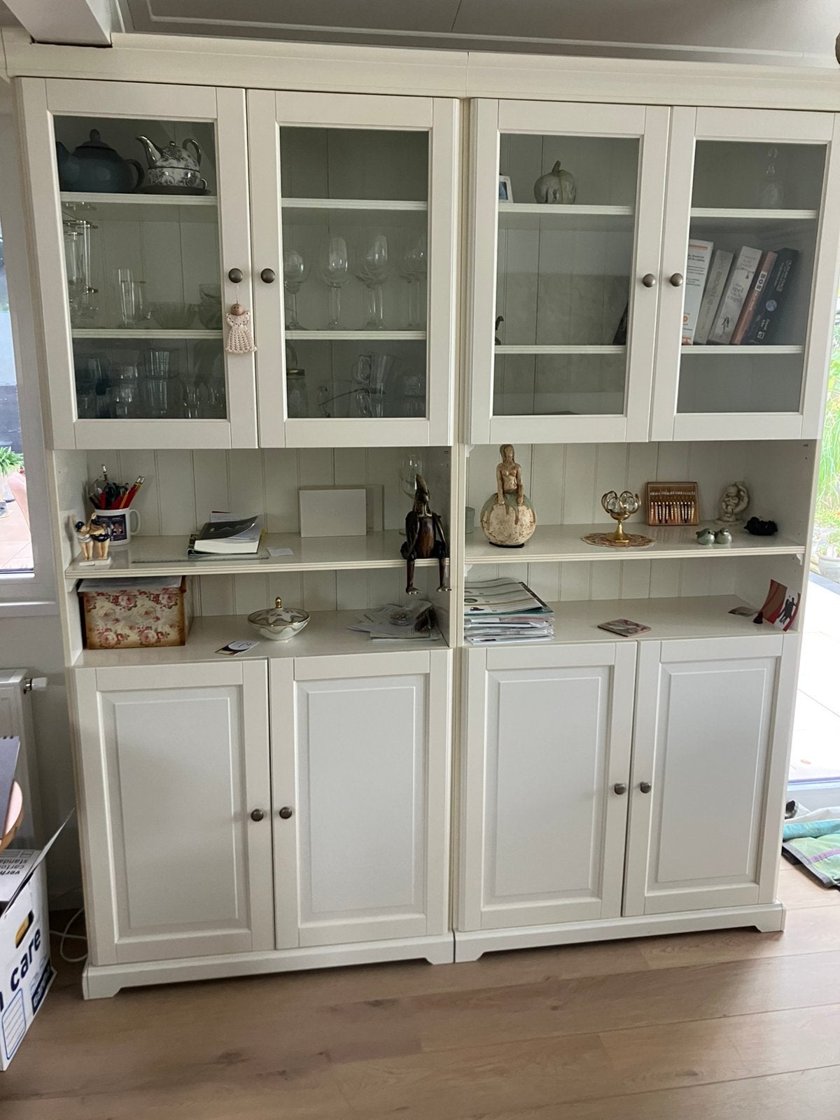 Buffetkast Liatorp wit, Ophalen, Met deur(en), 200 cm of meer, Neutraal