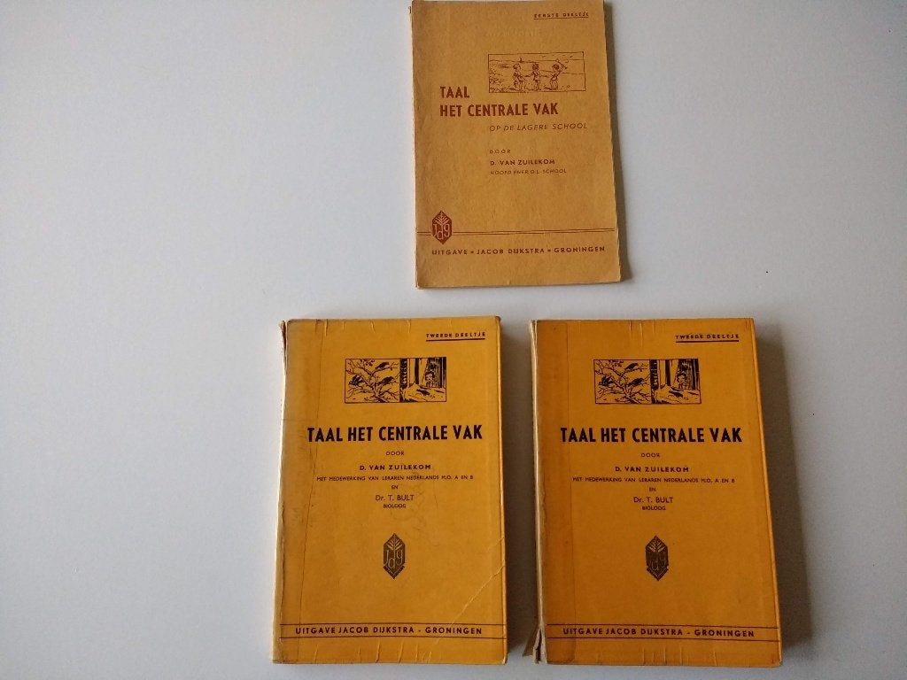 Oud taalboekje Taal het centrale vak, Van Zuilekom en Bult, Boeken, Ophalen of Verzenden, Gelezen, Overige niveaus, Nederlands