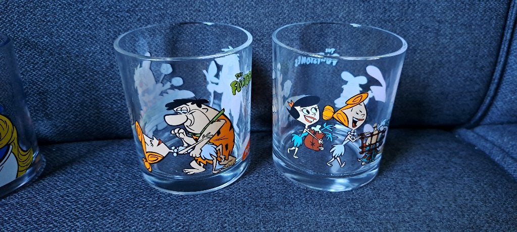 2 retro Flinstones glazen (Penotti), Ophalen of Verzenden, Looney Tunes, Zo goed als nieuw, Gebruiksvoorwerp