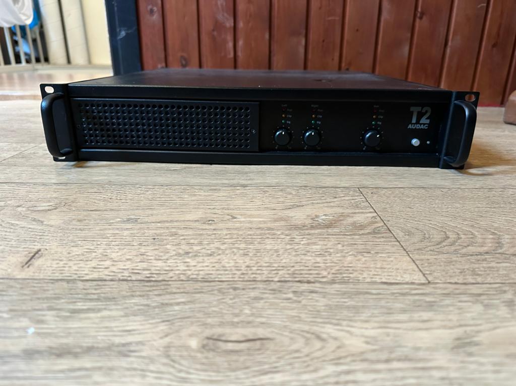 Audac T2 versterker, Audio, Tv en Foto, Professionele Audio-, Tv- en Video-apparatuur, Zo goed als nieuw, Audio, Ophalen