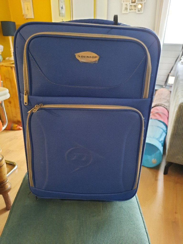 te koop rolkoffer merk dunlop, Sieraden, Tassen en Uiterlijk, Koffers, Ophalen, Overige materialen, Wieltjes, 50 tot 60 cm