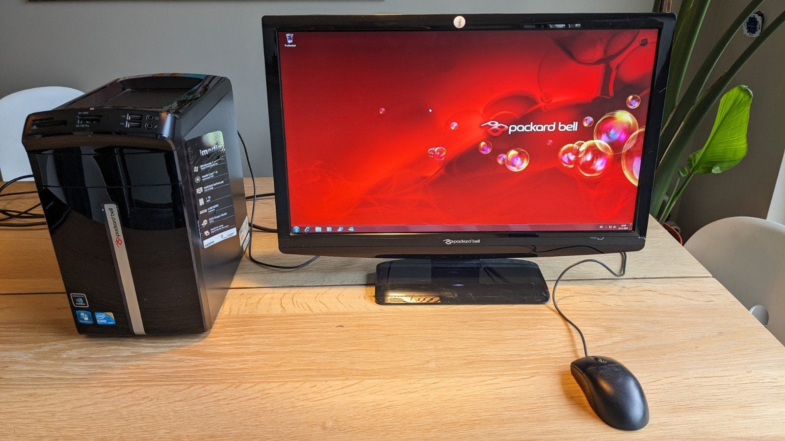 Packard Bell iMedia S3800 PC, 8GB RAM (incl monitor en muis), Ophalen
